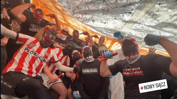 Sandecja Nowy Sącz i Cracovia – kibice